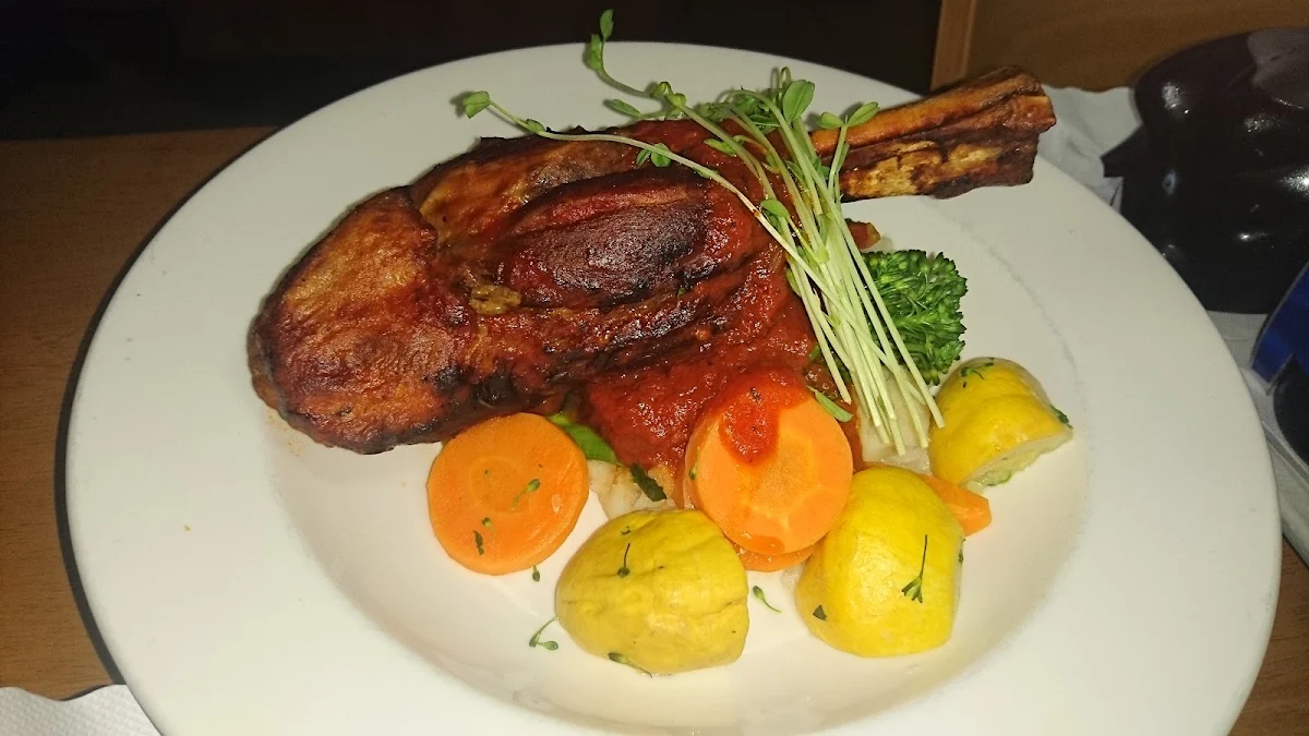Food & drink, Windmill Motel and Events Centre