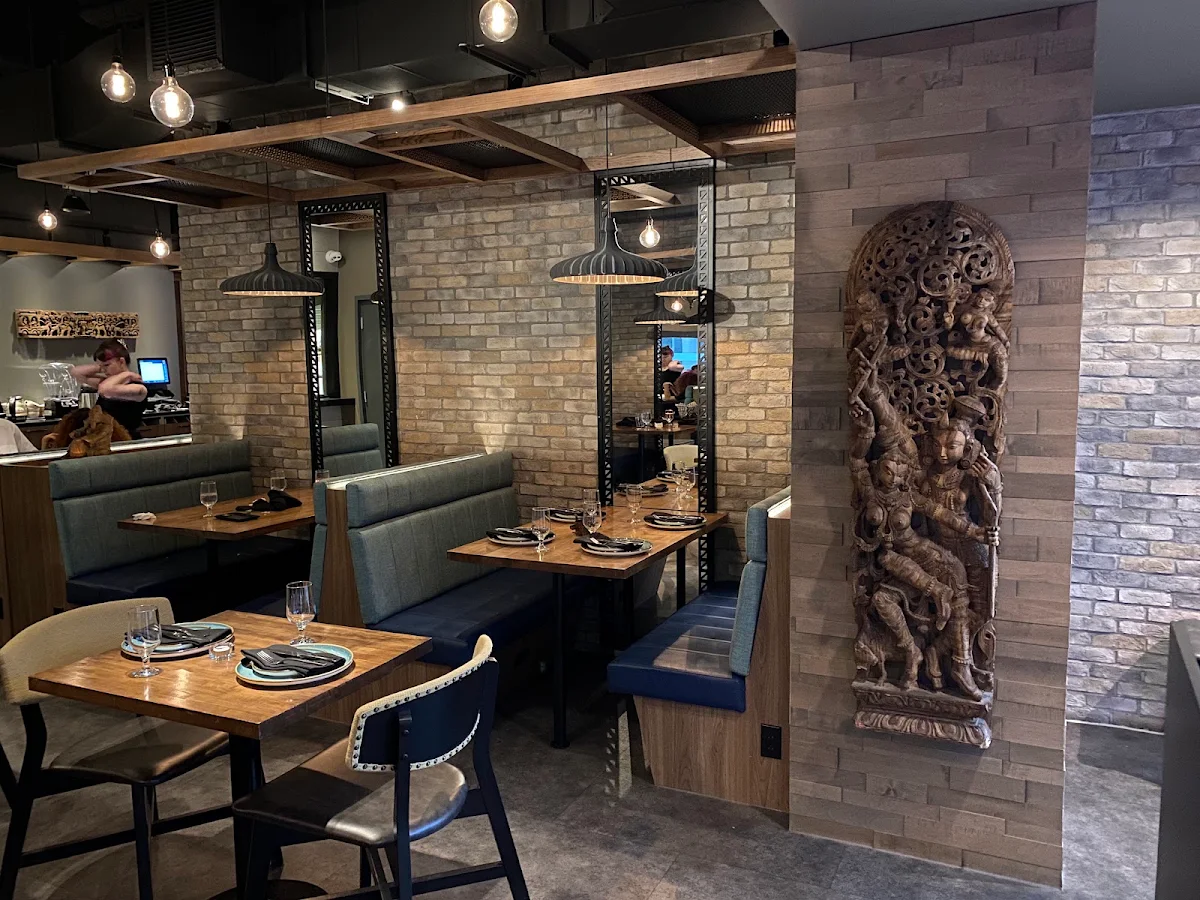 Vibe, Sahib Indian Bistro - DORVAL: Dine-In & Take-Out