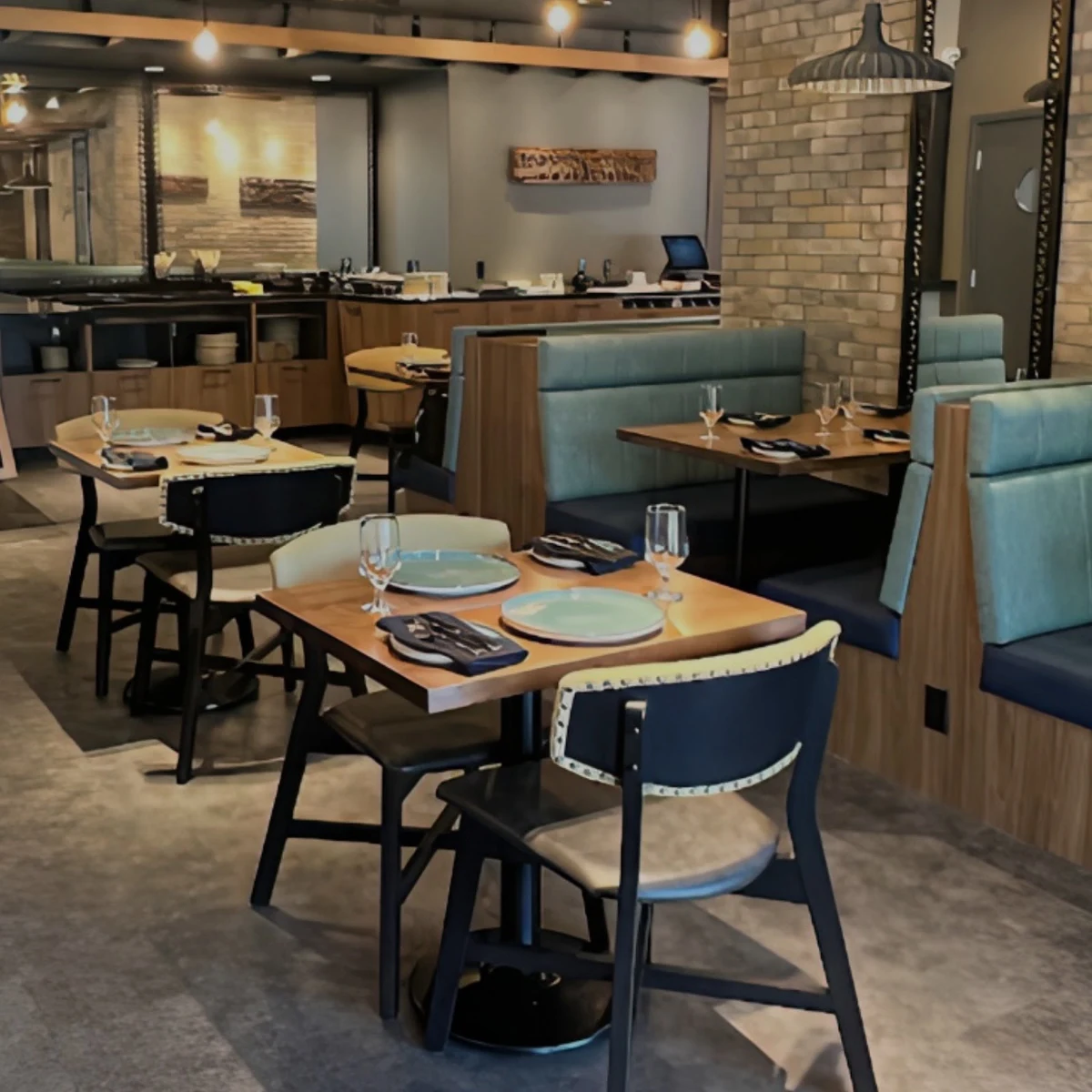 Vibe, Sahib Indian Bistro - DORVAL: Dine-In & Take-Out