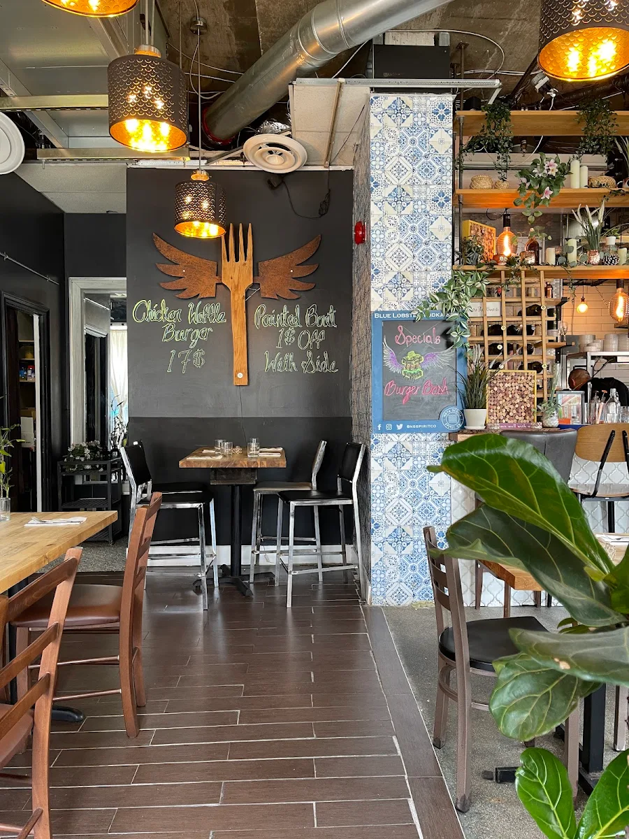 Vibe, aFrite Restaurant
