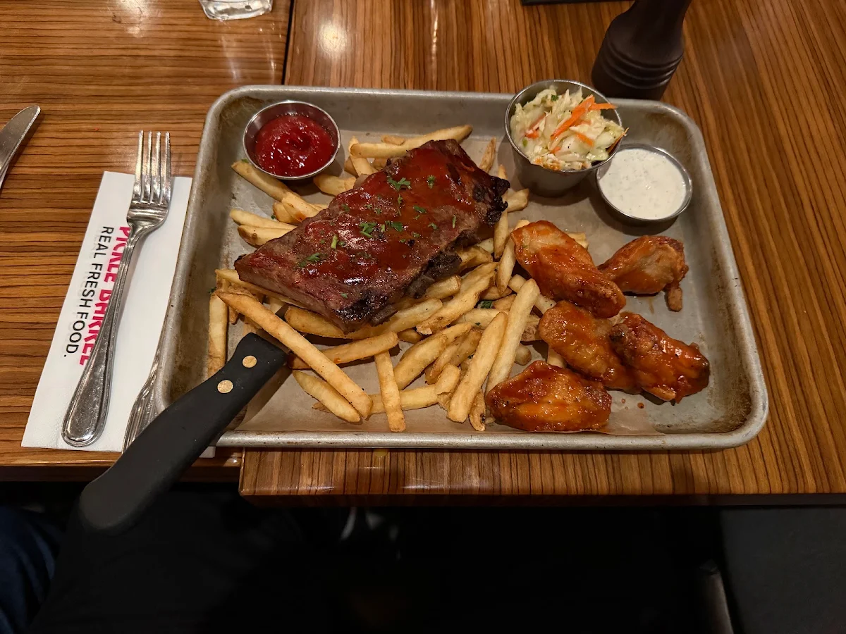 Food & drink, Pickle Barrel