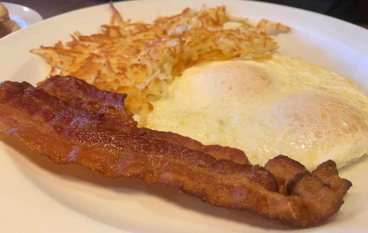 Food & drink, Denny's Restaurant Okotoks