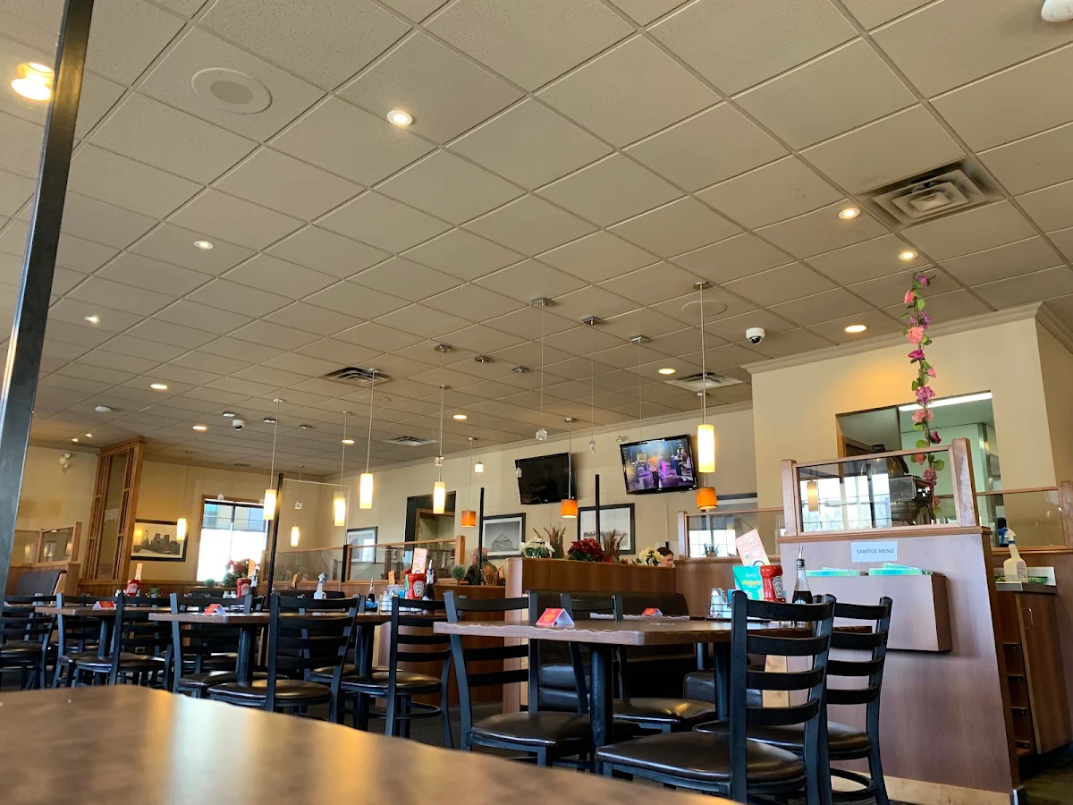 Vibe, Denny's Restaurant Okotoks