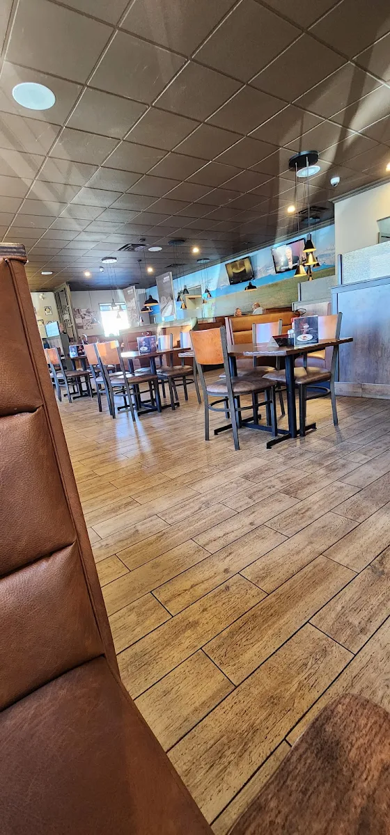 Vibe, Denny's Restaurant Okotoks