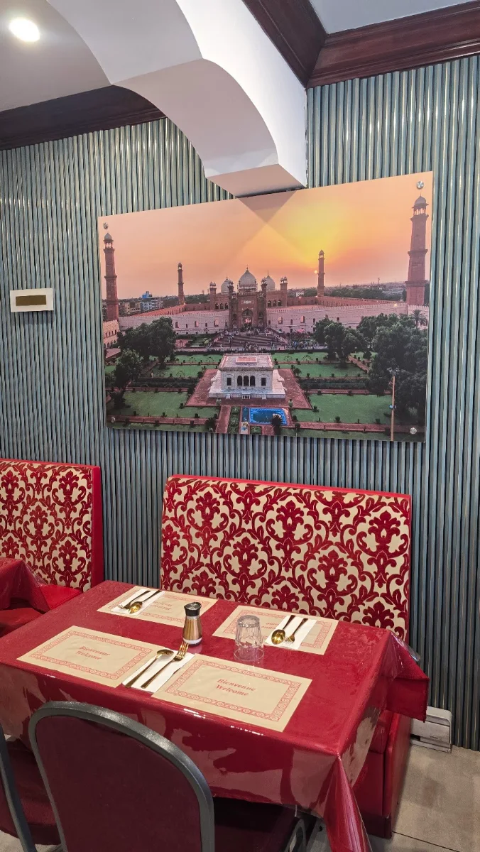 Vibe, Salateen Restaurant