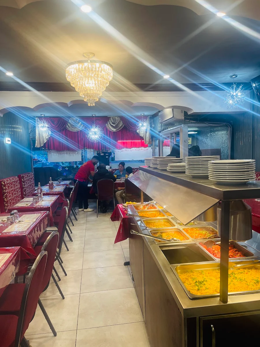 Vibe, Salateen Restaurant