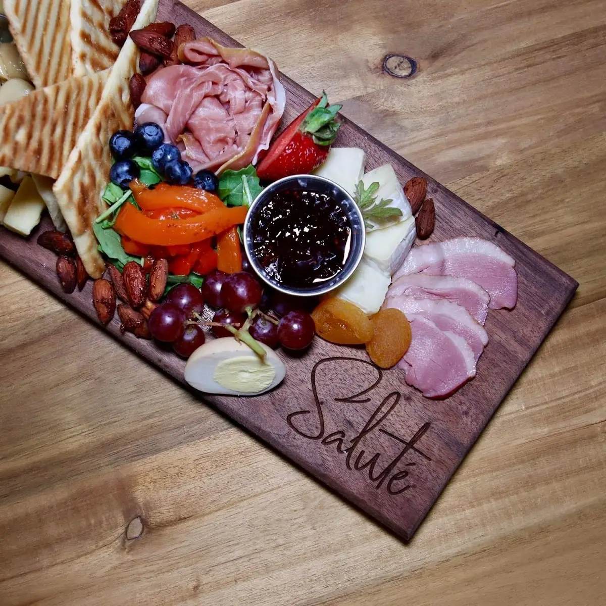 Food & drink, Salute Resto + Bar