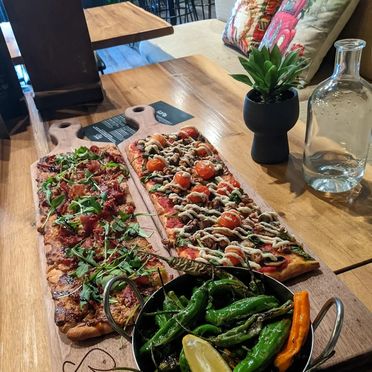 Food & drink, Salute Resto + Bar