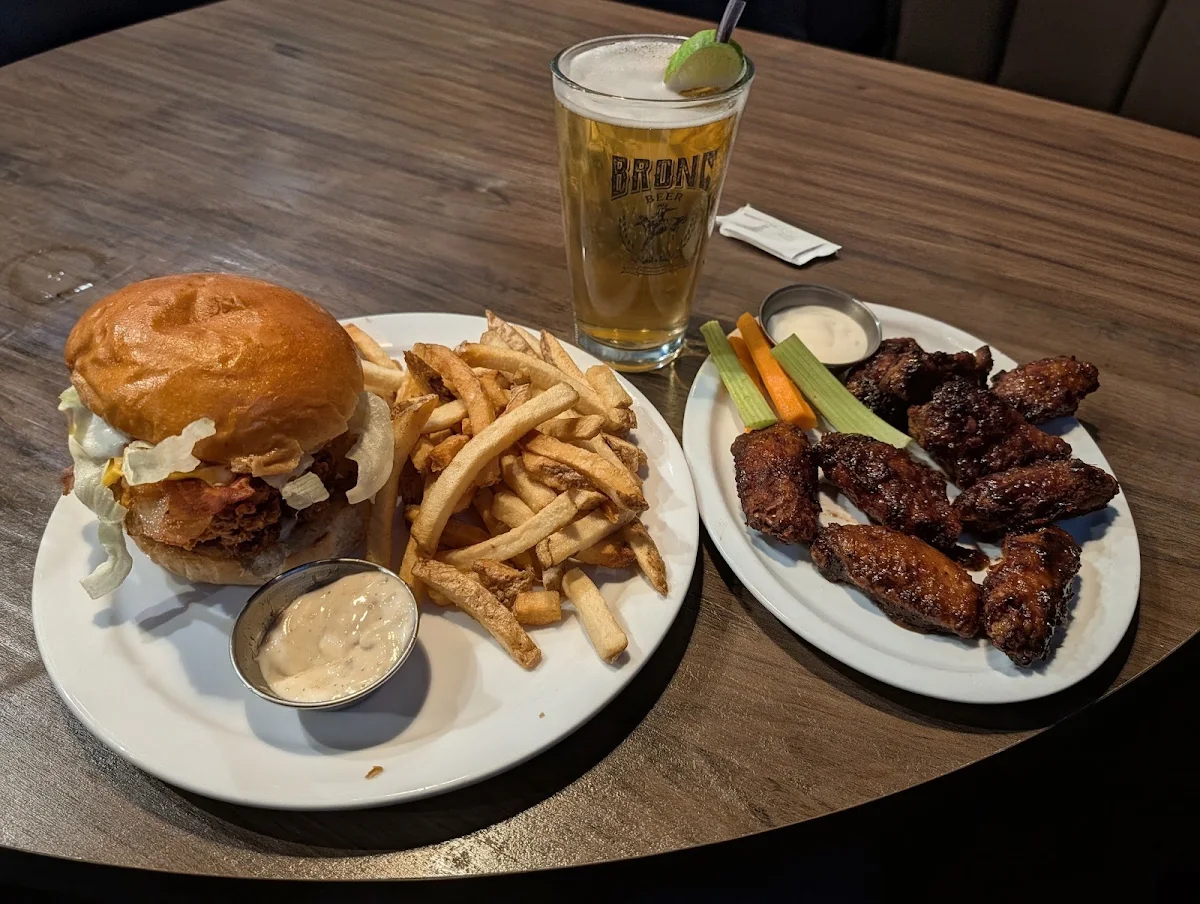 Food & drink, BEERTALES KITCHEN AND BAR