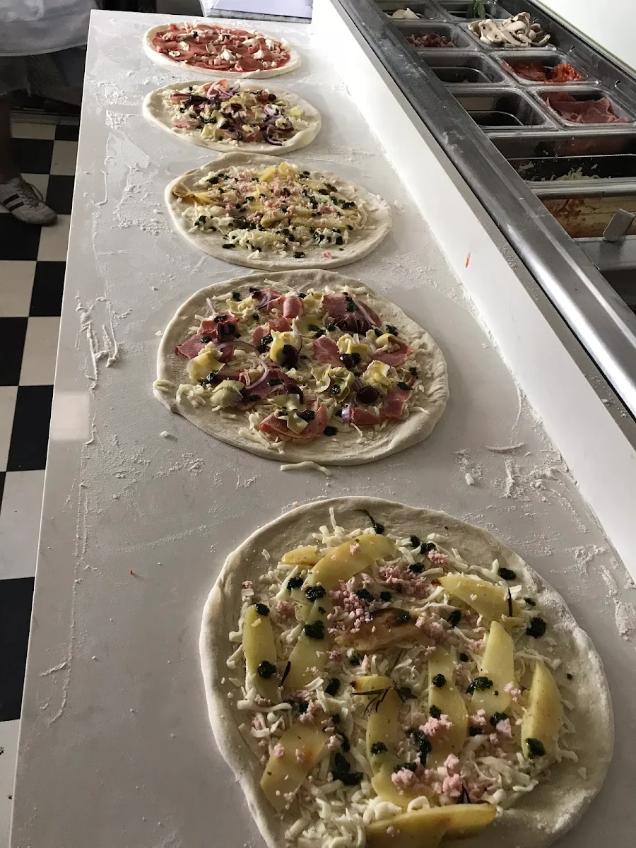 Food & drink, Pizza All'Antica