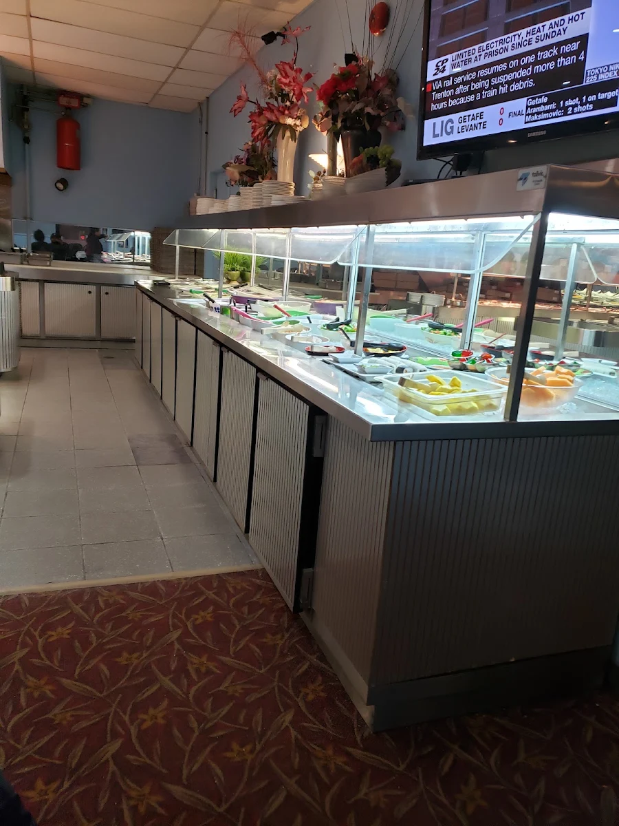 Vibe, Kimono's Chinese takeout