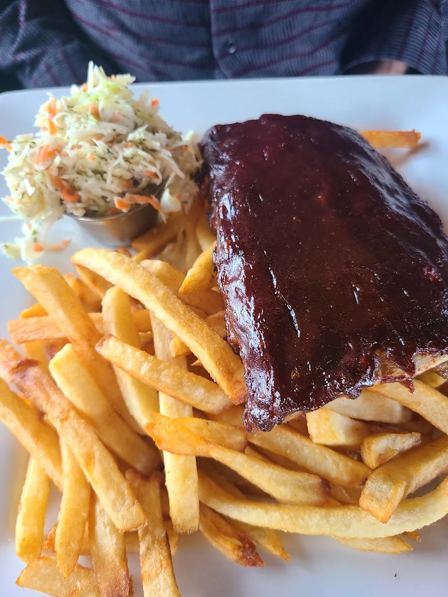 Food & drink, Brasserie Daniel Lapointe Victoriaville