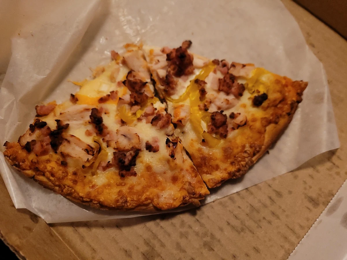 Food & drink, Crowsnest Pass Pizza