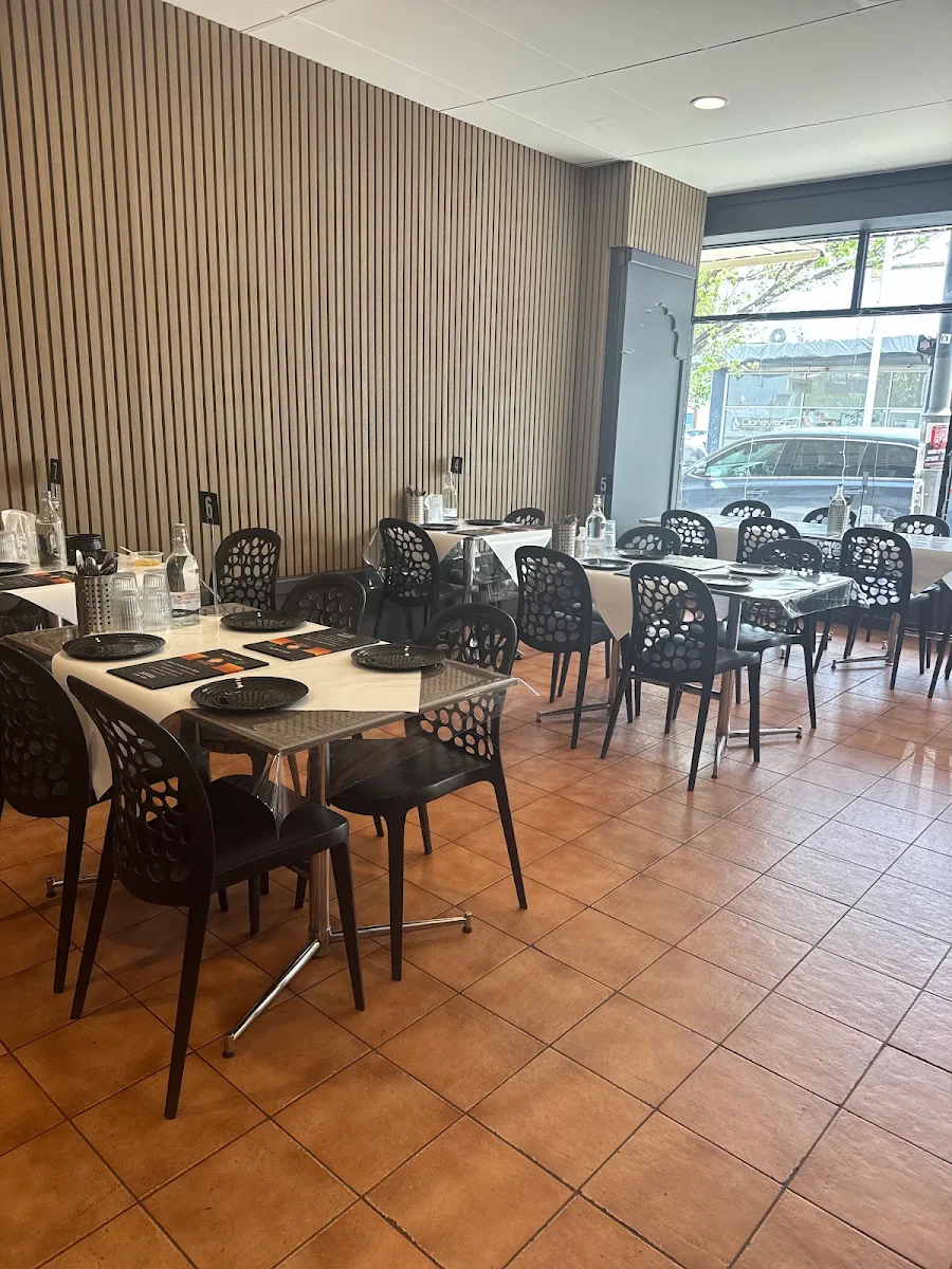Vibe, 4 Seasons Kitchen Indian Restaurant