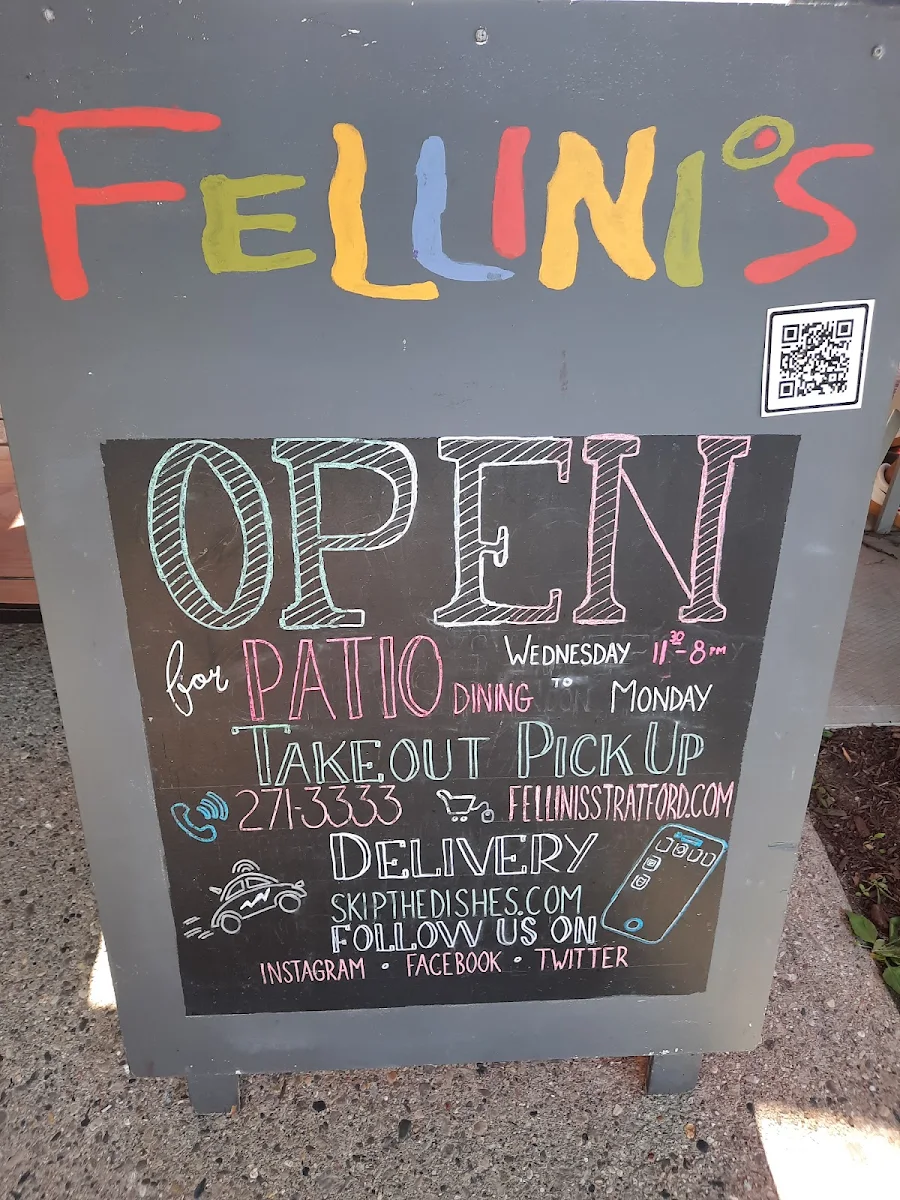 Menu, Fellini's - classic Italian cucina