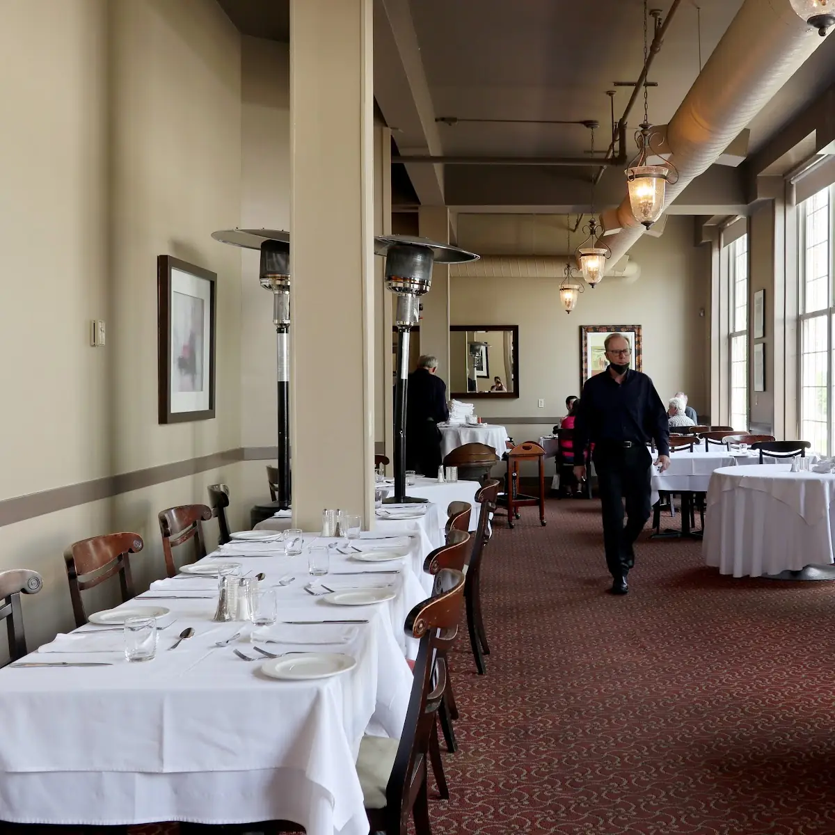 Vibe, River Mill Restaurant