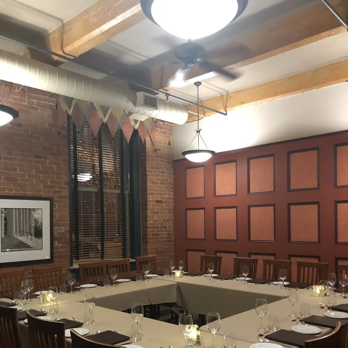Vibe, River Mill Restaurant