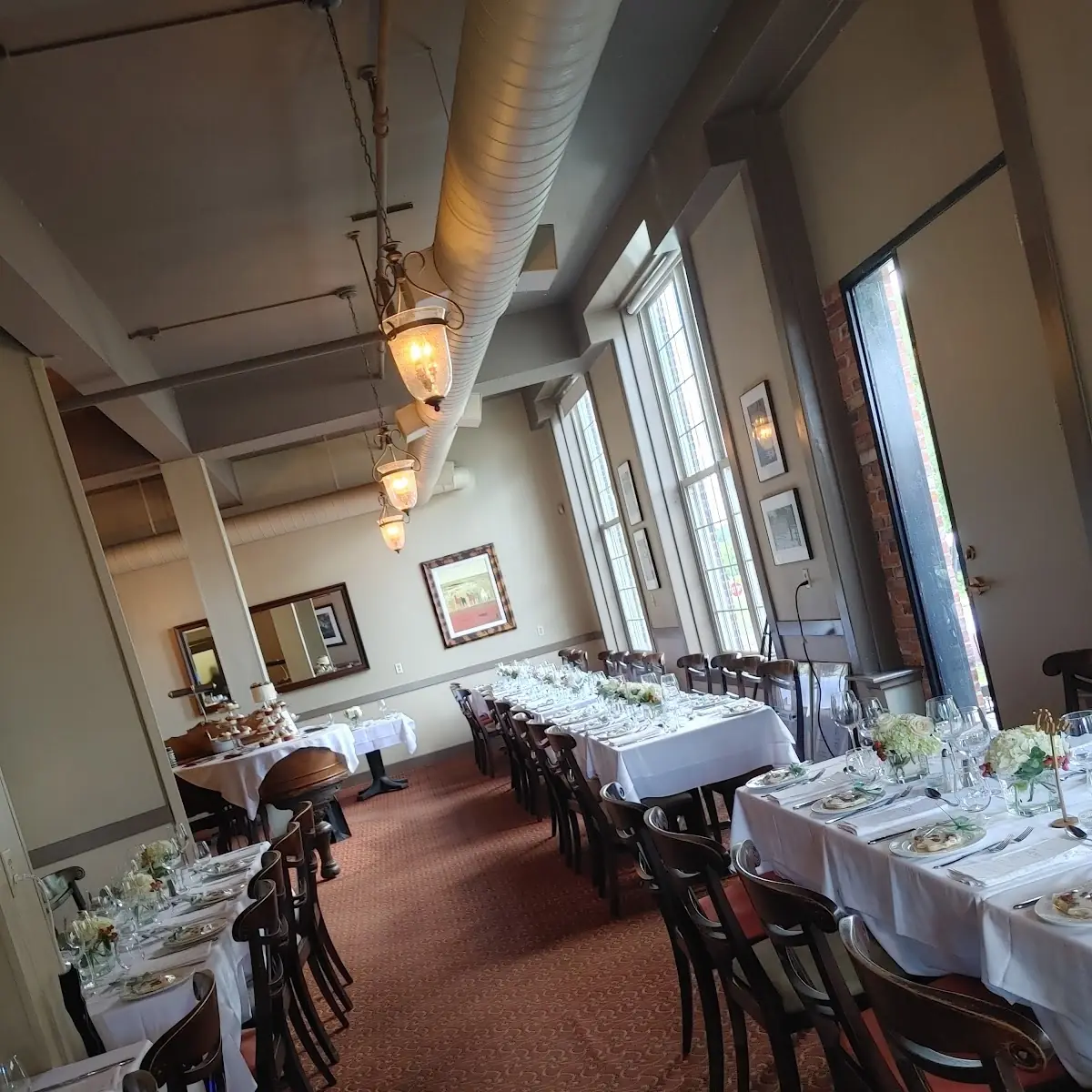 Vibe, River Mill Restaurant