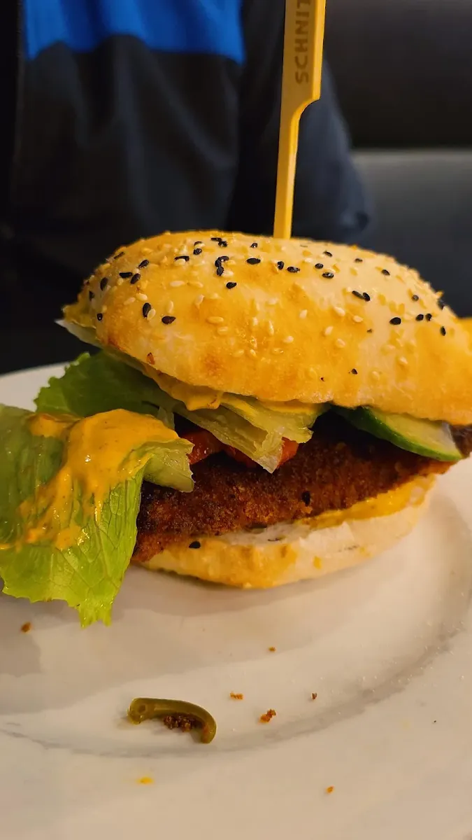 Food & drink, Schnitz Craigieburn Central