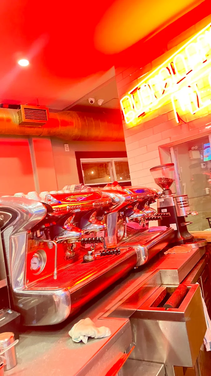 Vibe, Café Milano Montréal