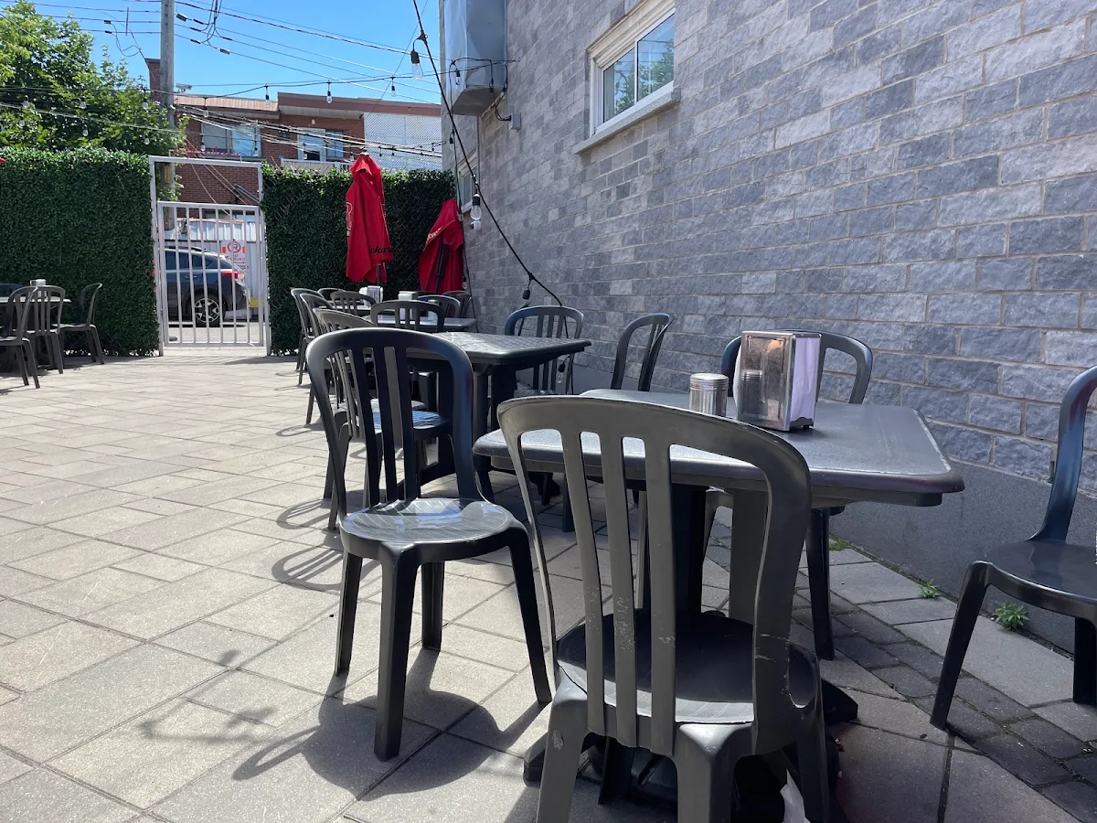 Vibe, Café Milano Montréal