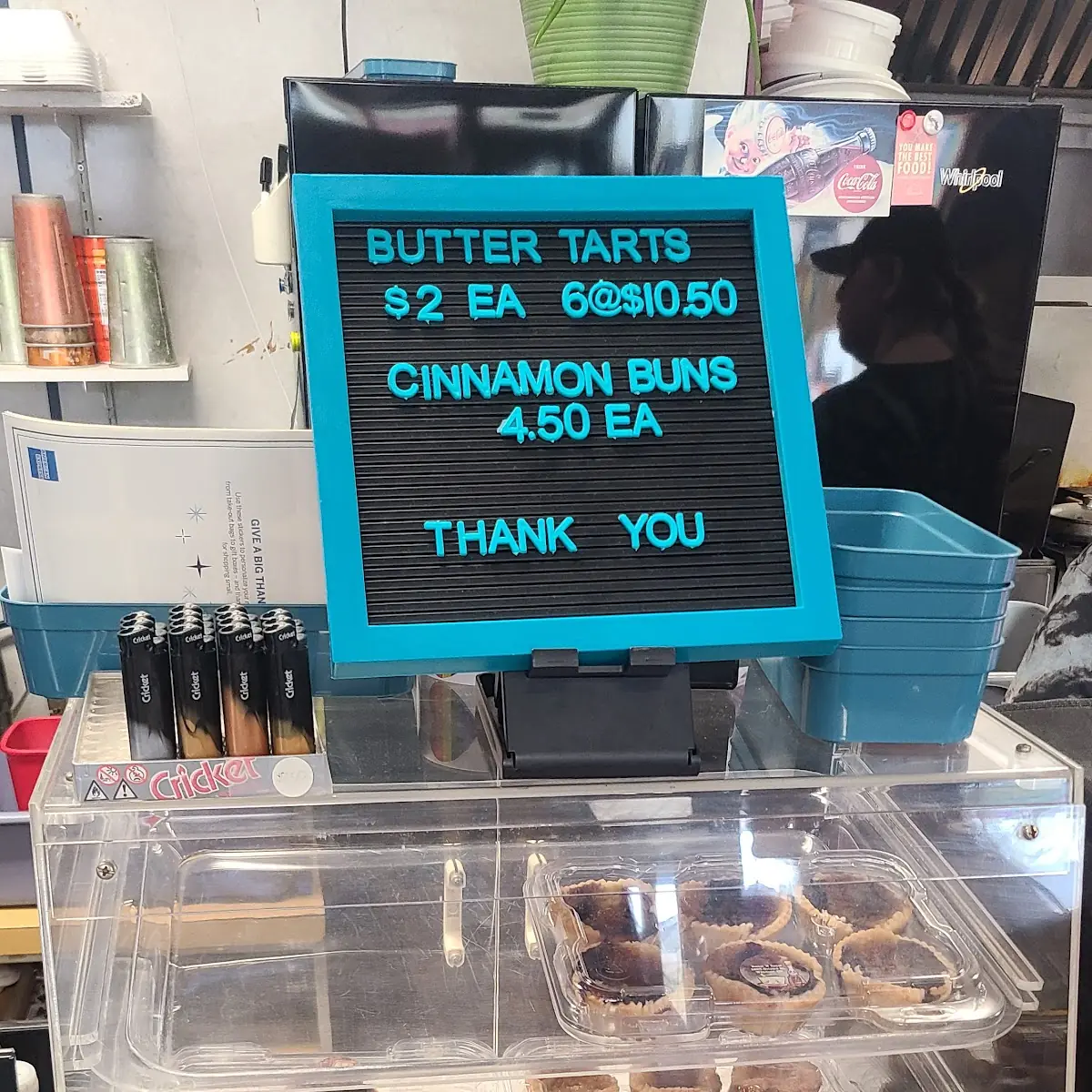 Vibe, Roast 'N Toast Family Diner