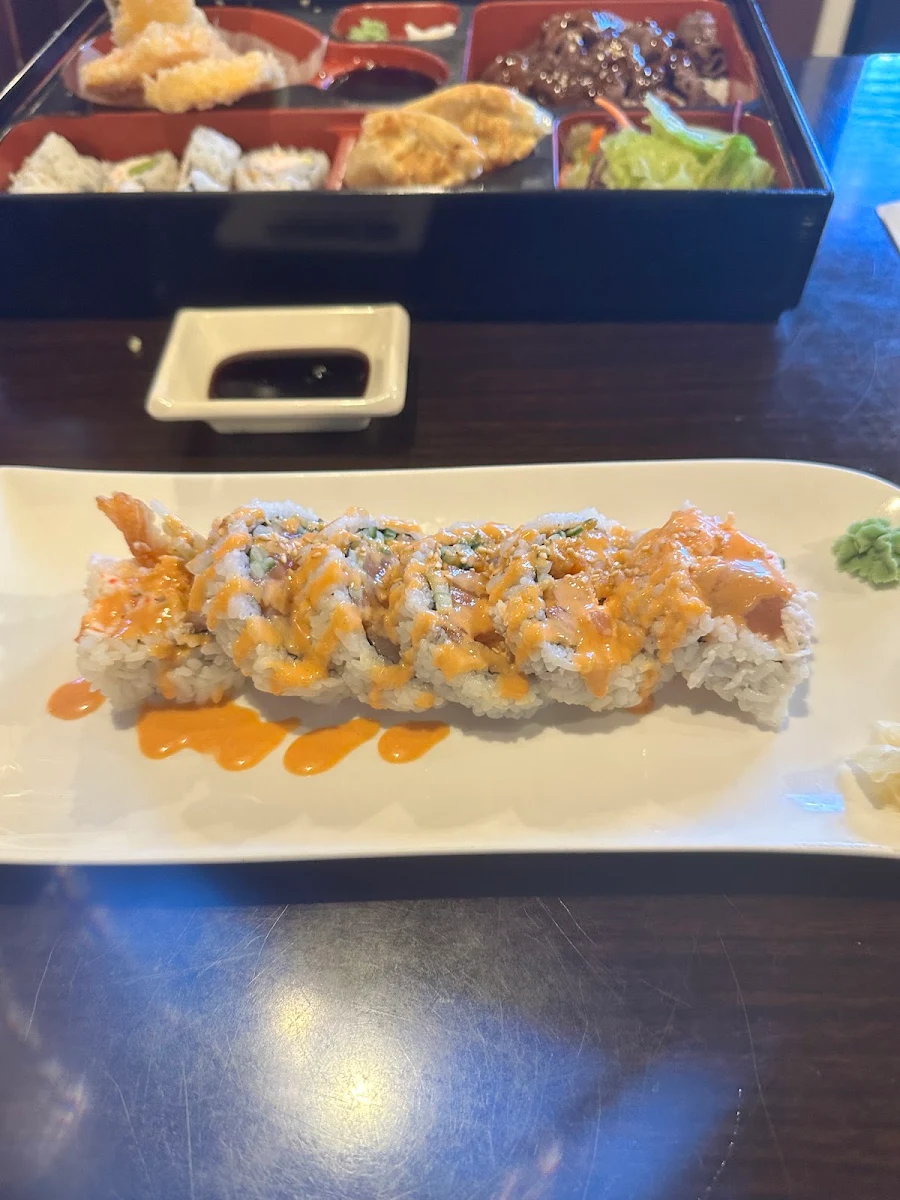 Food & drink, Yoko Sushi