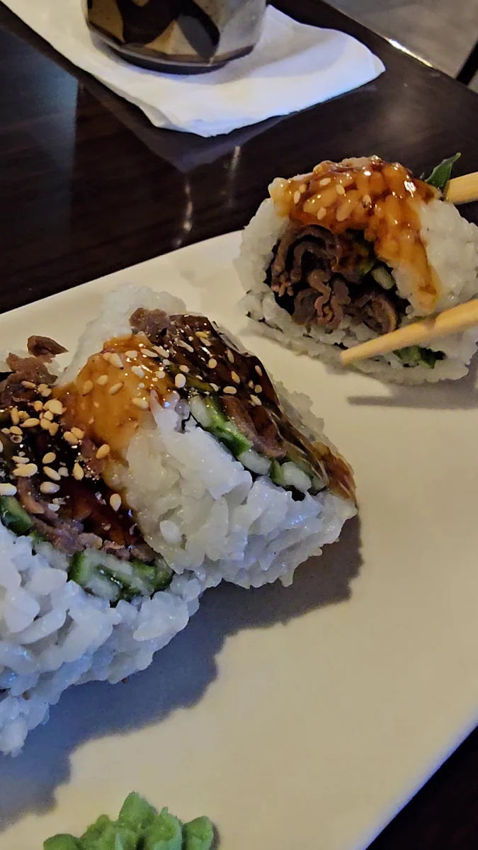Food & drink, Yoko Sushi