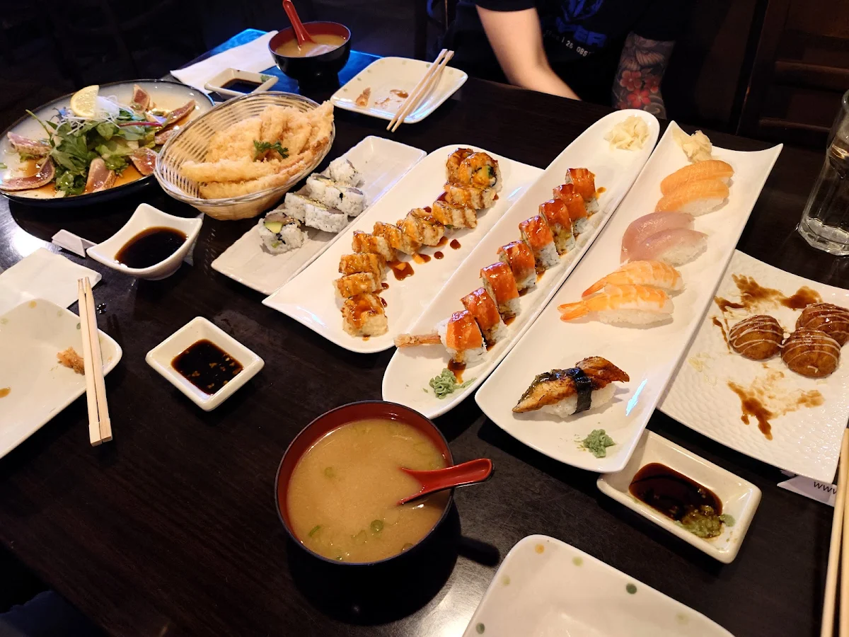 Food & drink, Yoko Sushi