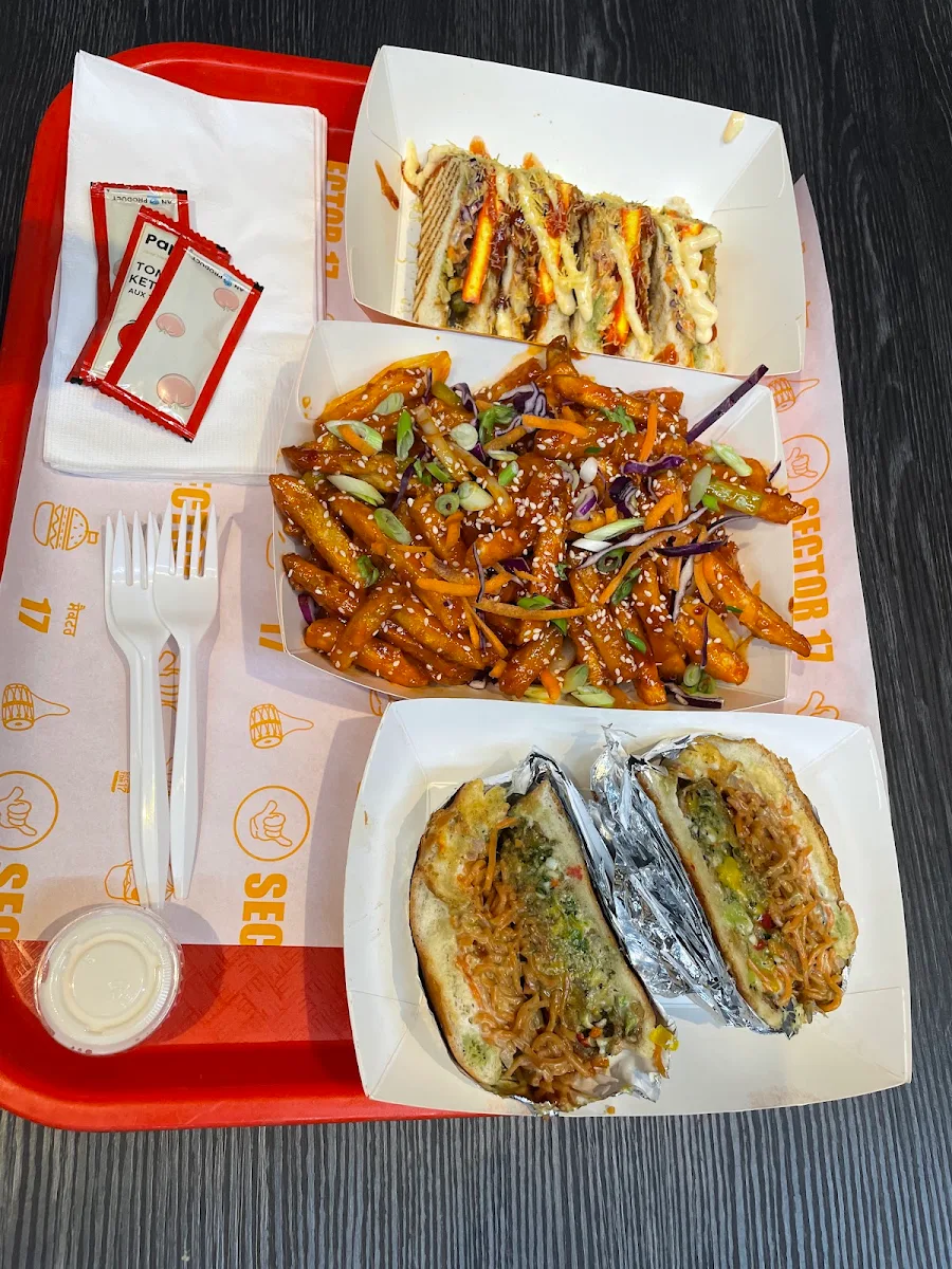 Food & drink, Sector 17