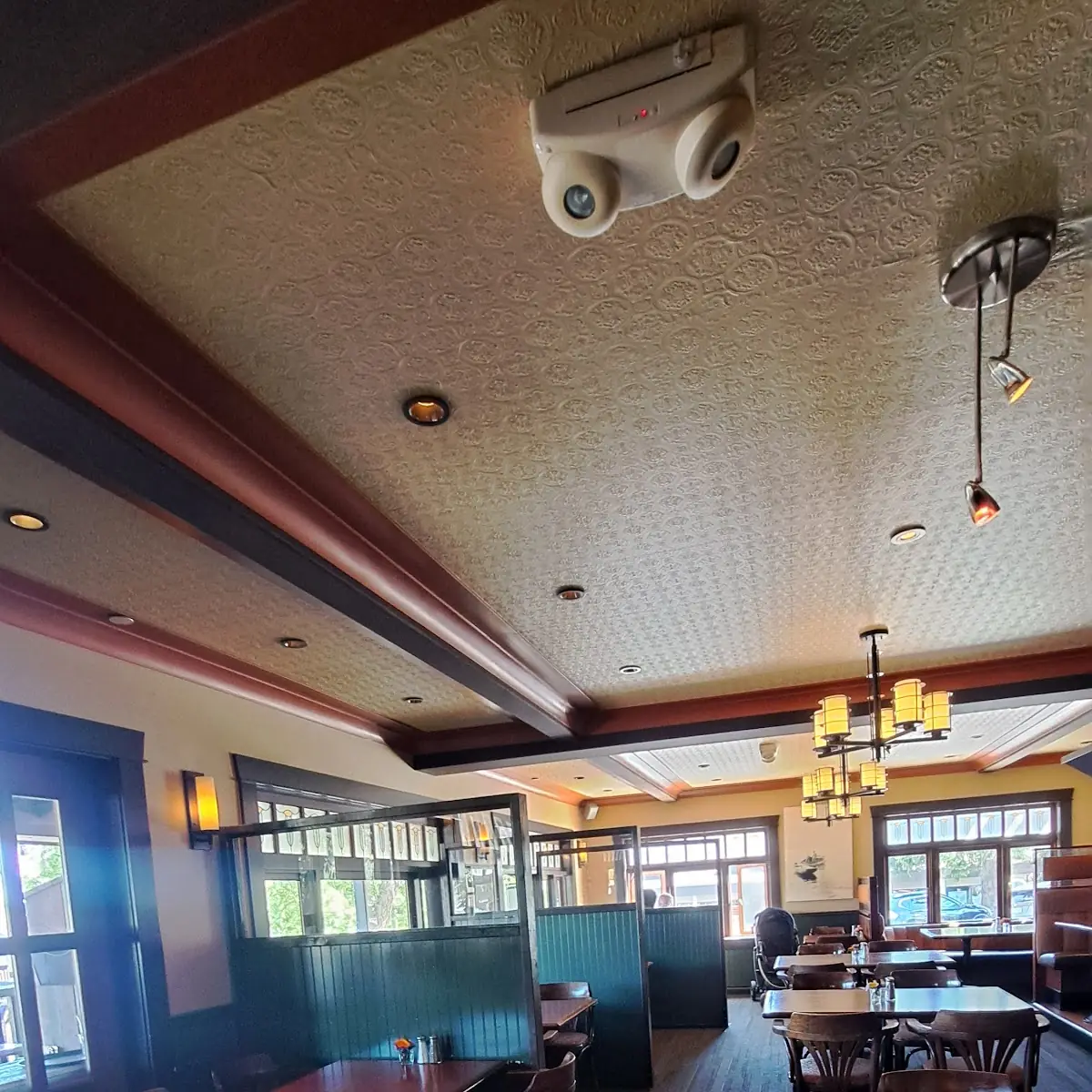 Vibe, The Restaurant at The Saltspring Inn