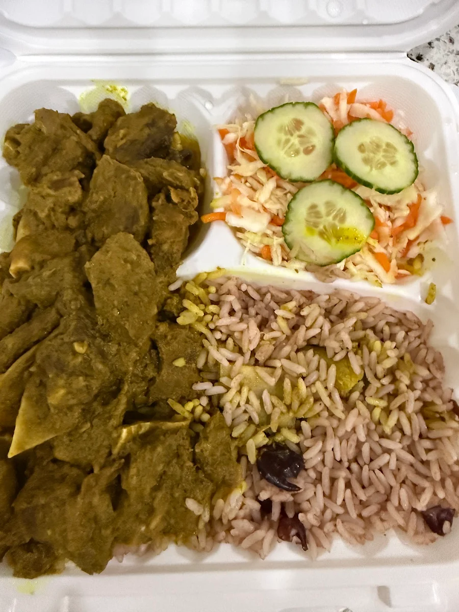 Food & drink, TricNic Jerk Centre