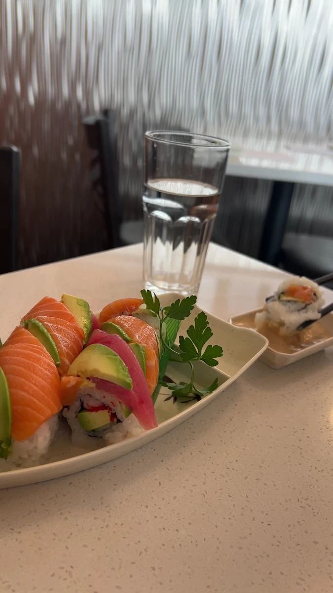 Food & drink, Restaurant Ronda Sushi