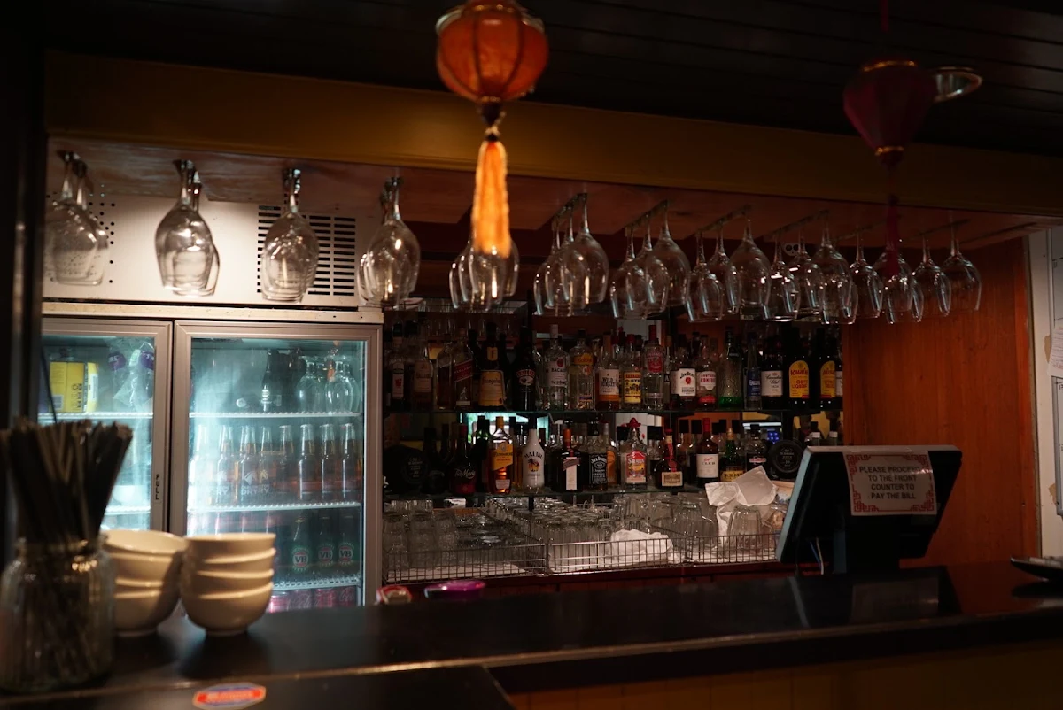 Vibe, Majestic Chinese Restaurant
