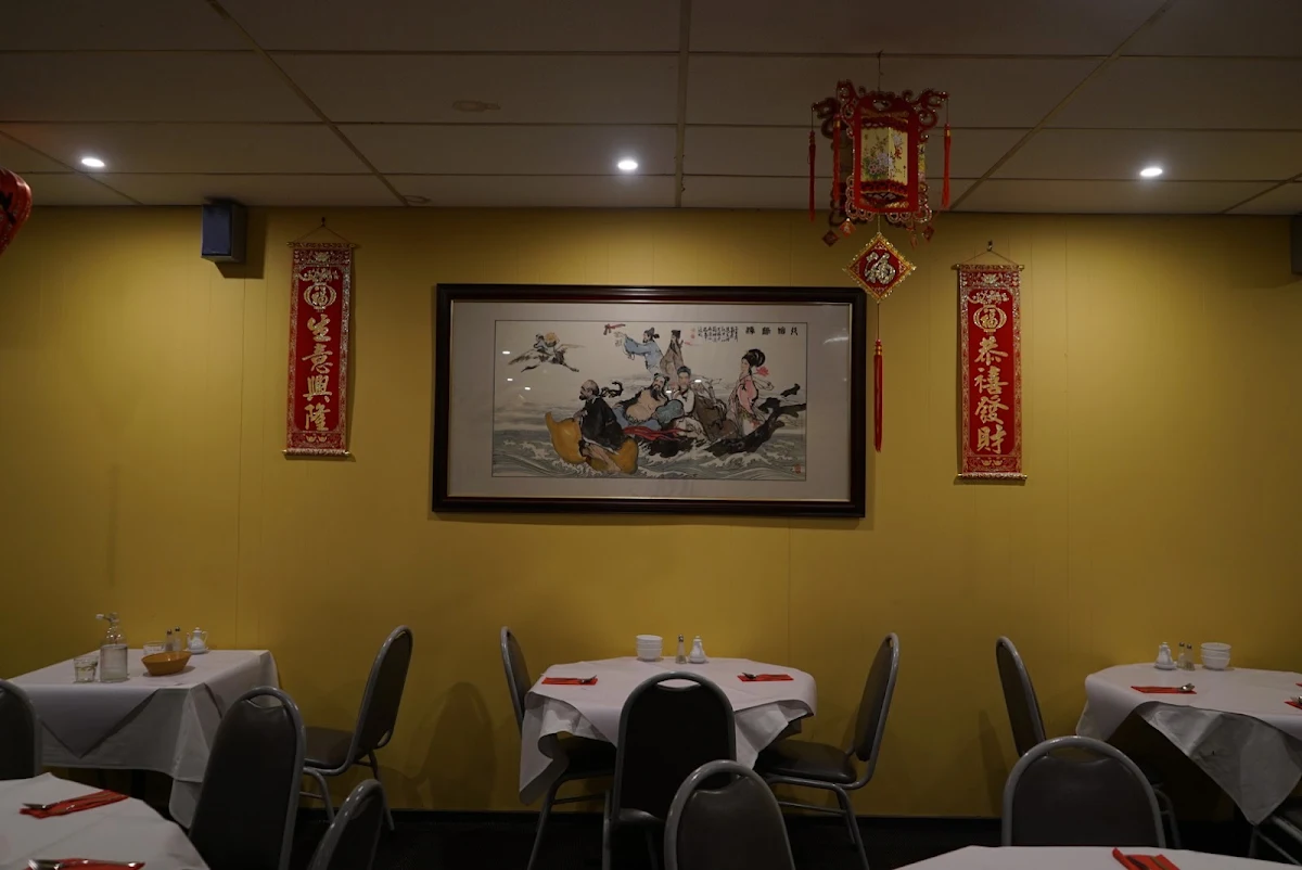Vibe, Majestic Chinese Restaurant