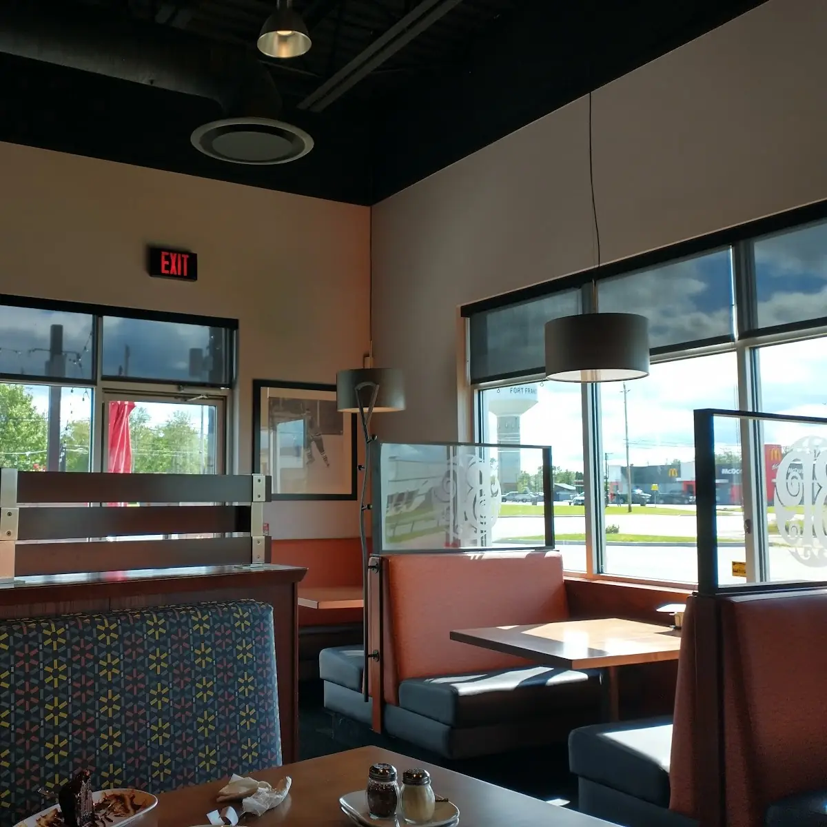 Vibe, Boston Pizza