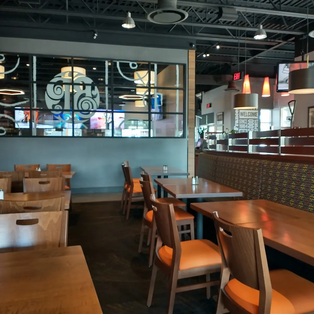 Vibe, Boston Pizza