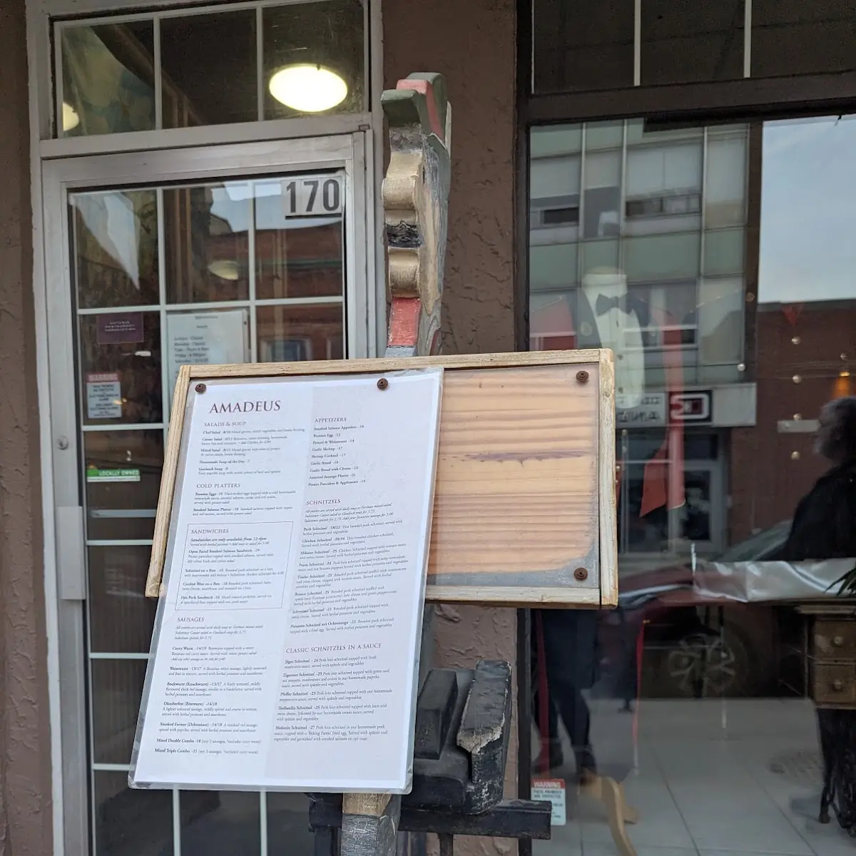 Menu, Amadeus Cafe