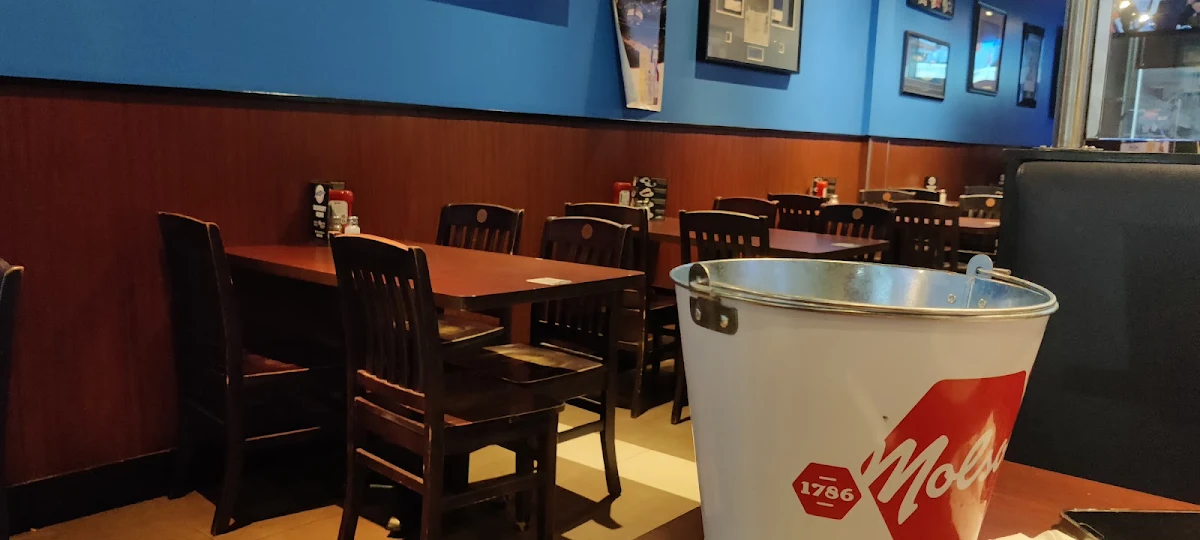 Vibe, AllStar Wings and Ribs Richmond Hill