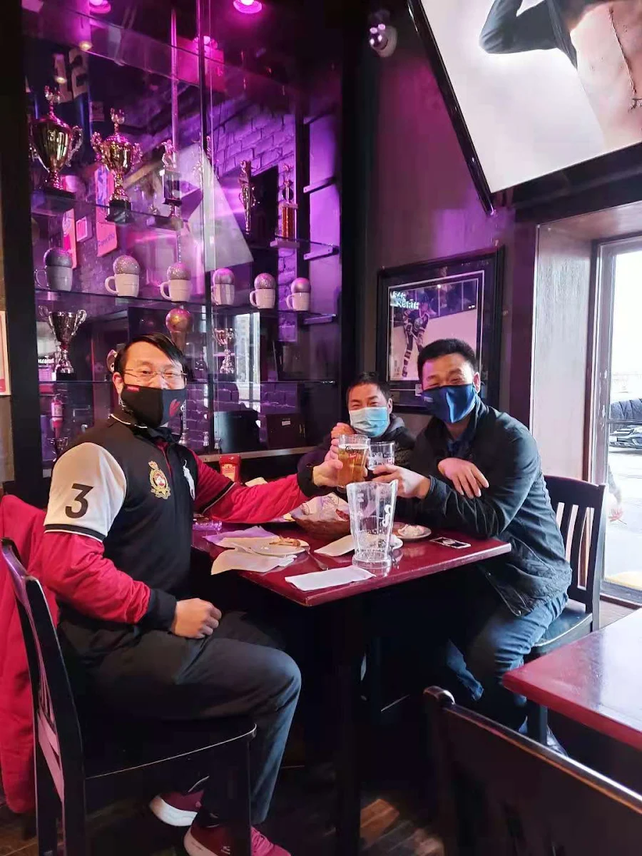 Vibe, AllStar Wings and Ribs Richmond Hill