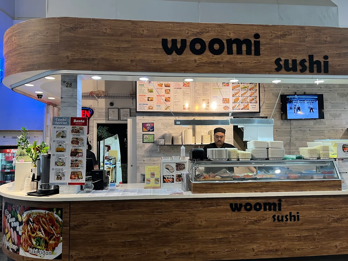Vibe, Woomi Sushi