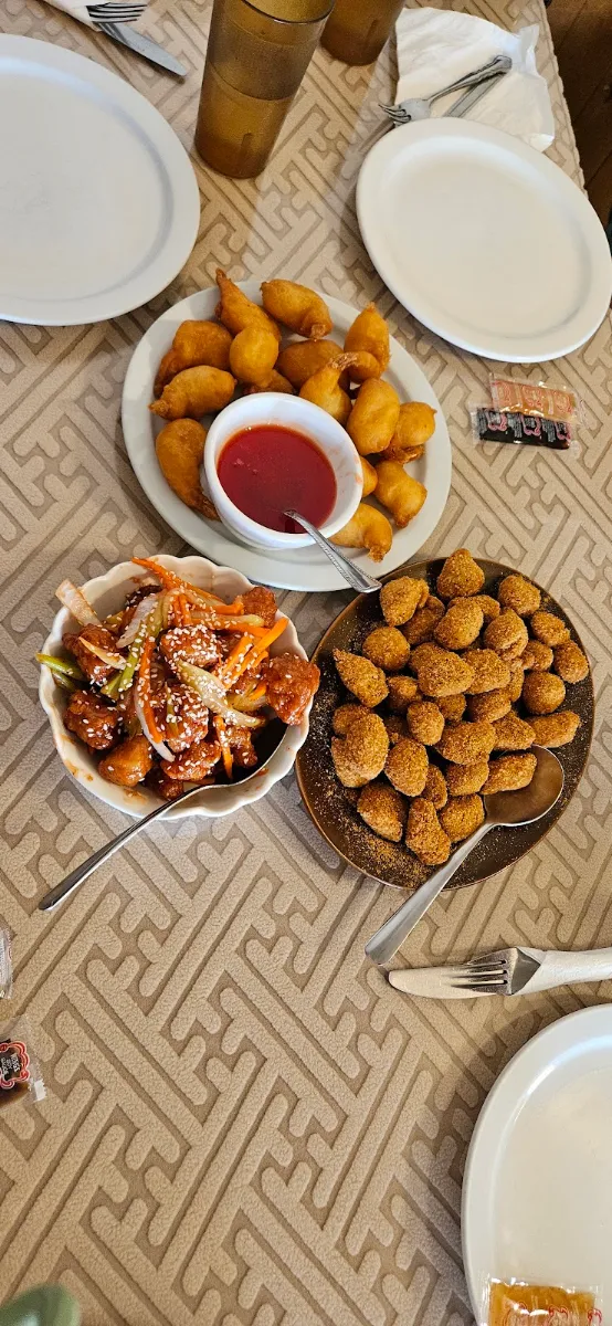 Food & drink, Happy Restaurant