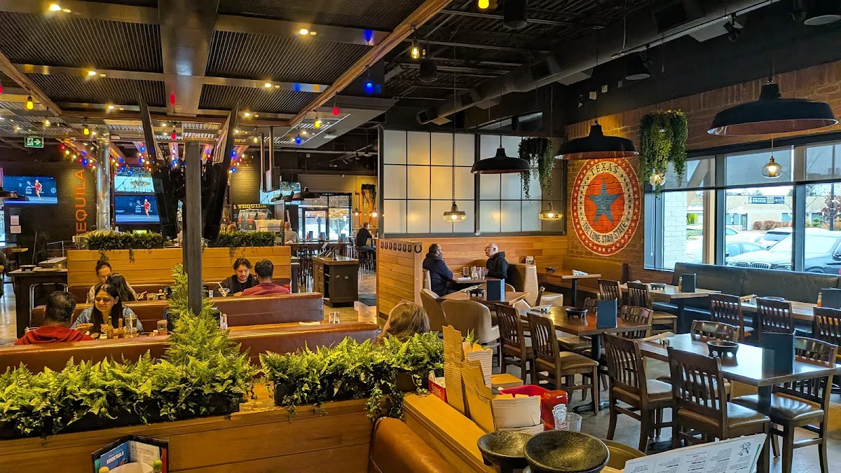 Vibe, Lone Star Texas Grill