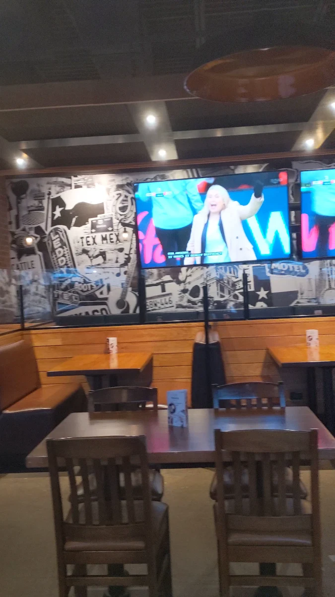 Vibe, Lone Star Texas Grill