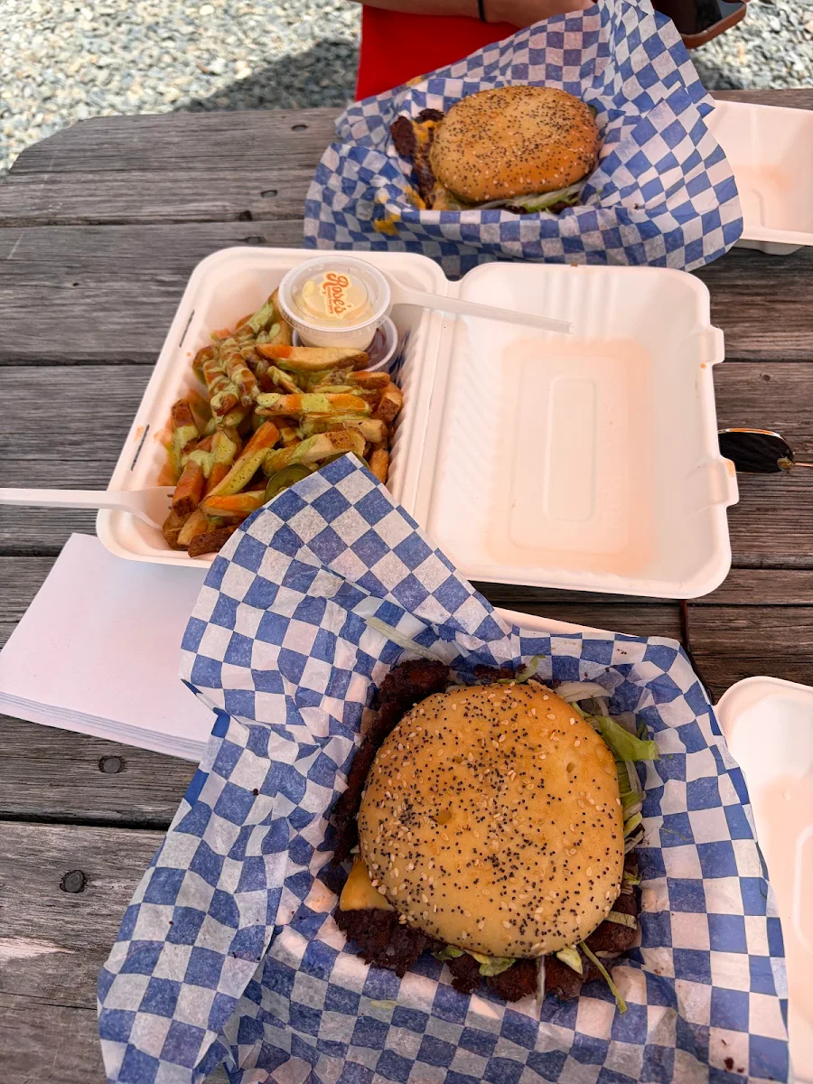 Food & drink, Rose's Smash Burgers