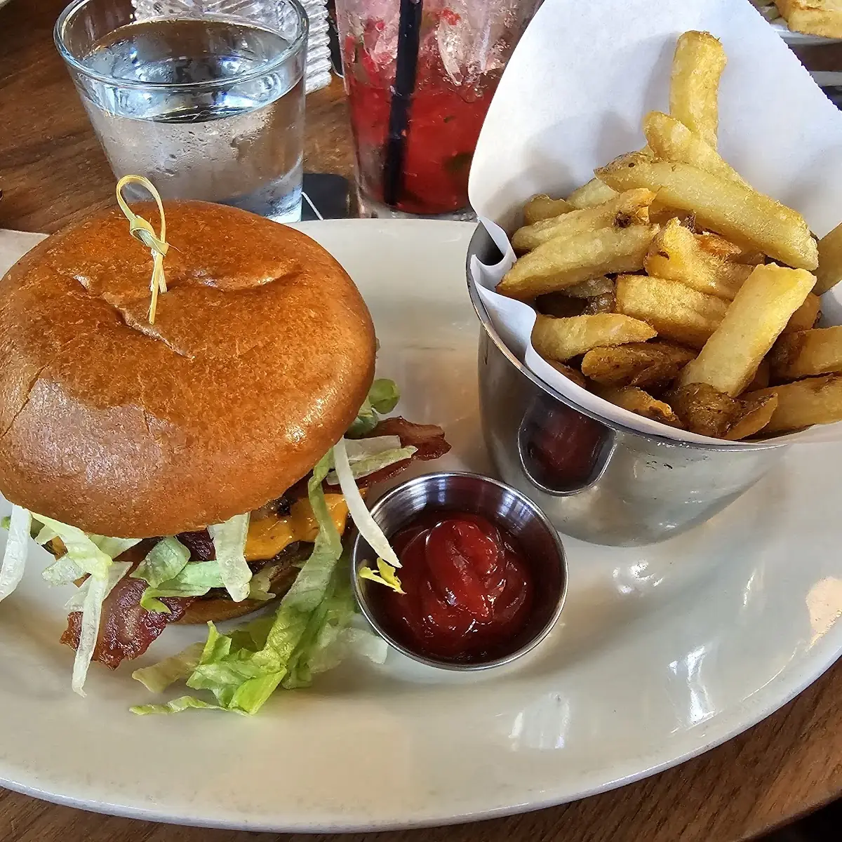 Food & drink, Browns Socialhouse Mccallum