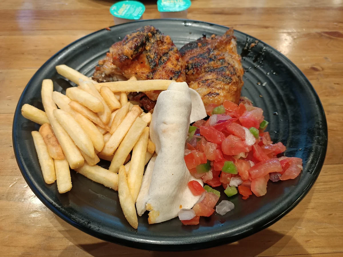 Food & drink, Oporto Tarneit Drive Thru