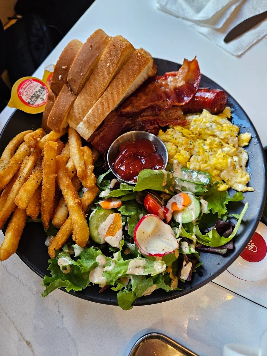 Food & drink, Twilight Cafe & Bar (North York)