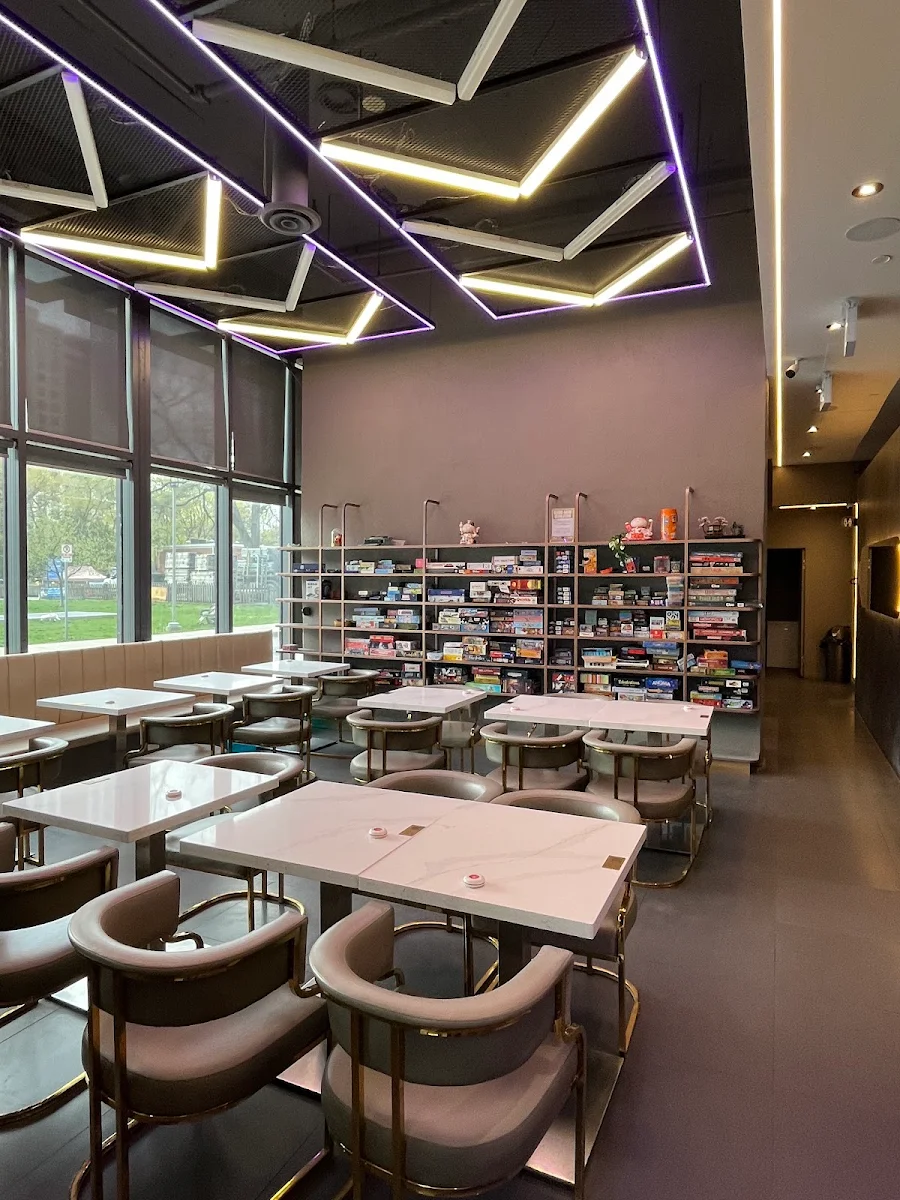 Vibe, Twilight Cafe & Bar (North York)