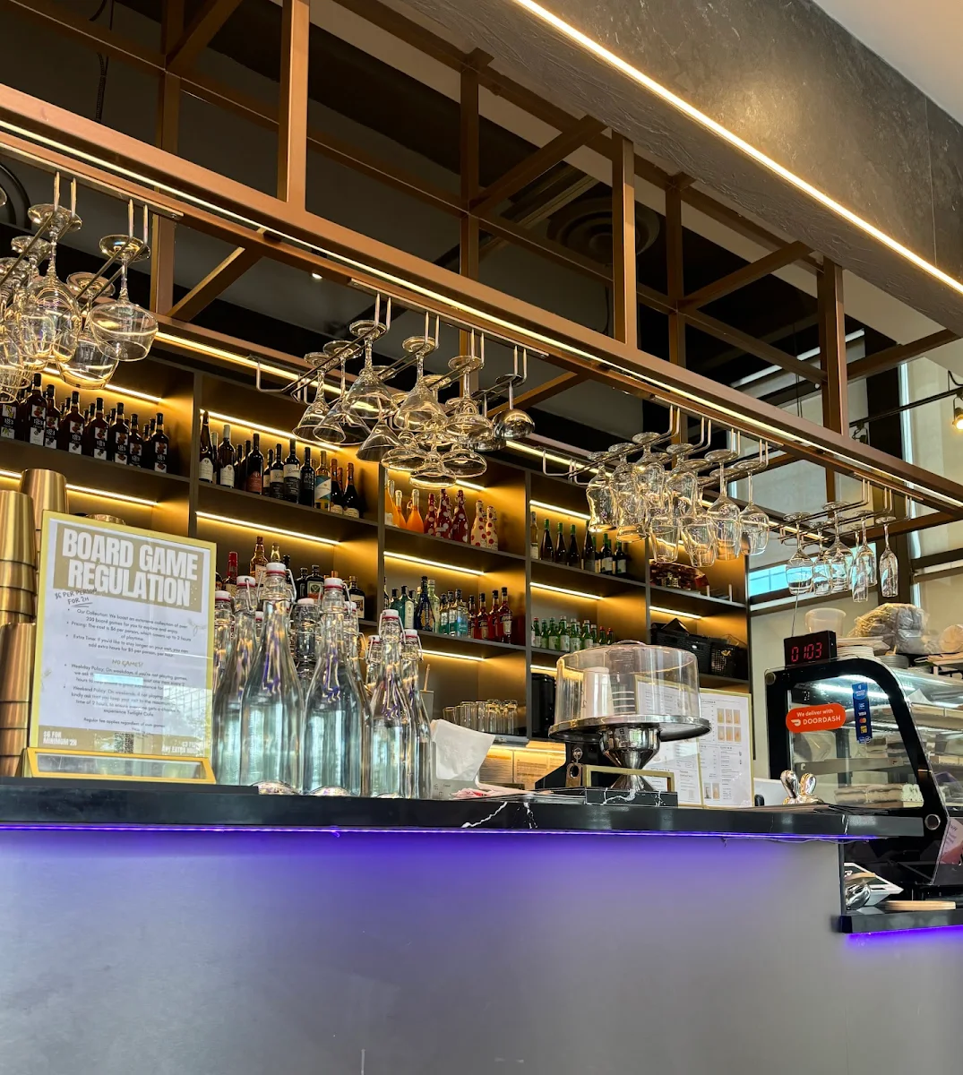 Vibe, Twilight Cafe & Bar (North York)